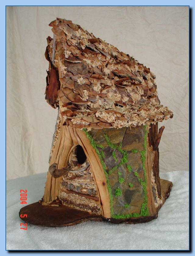 1-043 Bird House (1)